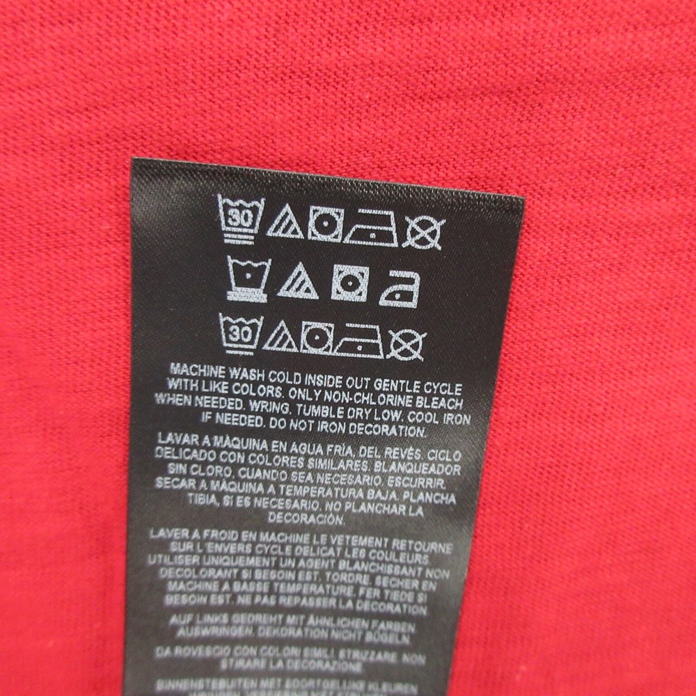 GUESS Mens Shirt Extra Large Henley Red Pullover Half Button Short Sleeve New - Picture 9 of 10